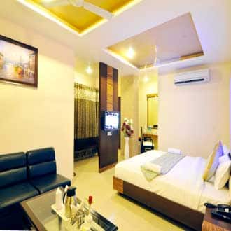 Deluxe Double AC Room